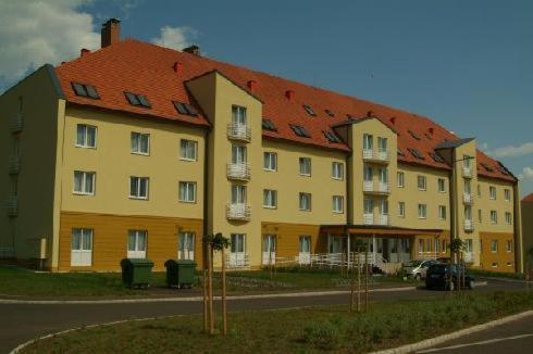 Karoly Robert Diakhotel Gyöngyös 외부 사진
