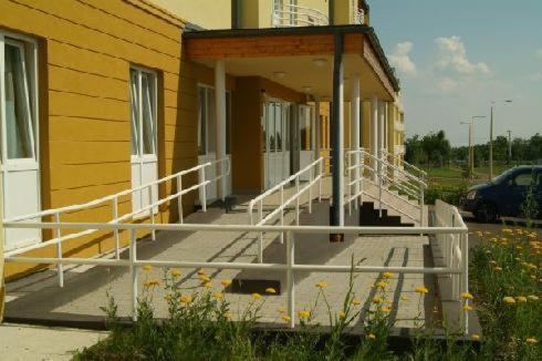Karoly Robert Diakhotel Gyöngyös 외부 사진